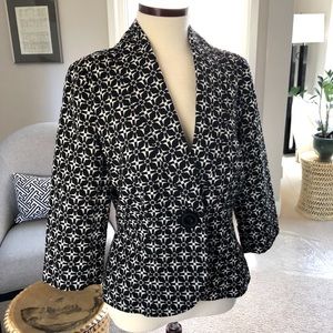 White House Black Market 3/4 sleeve Jacket